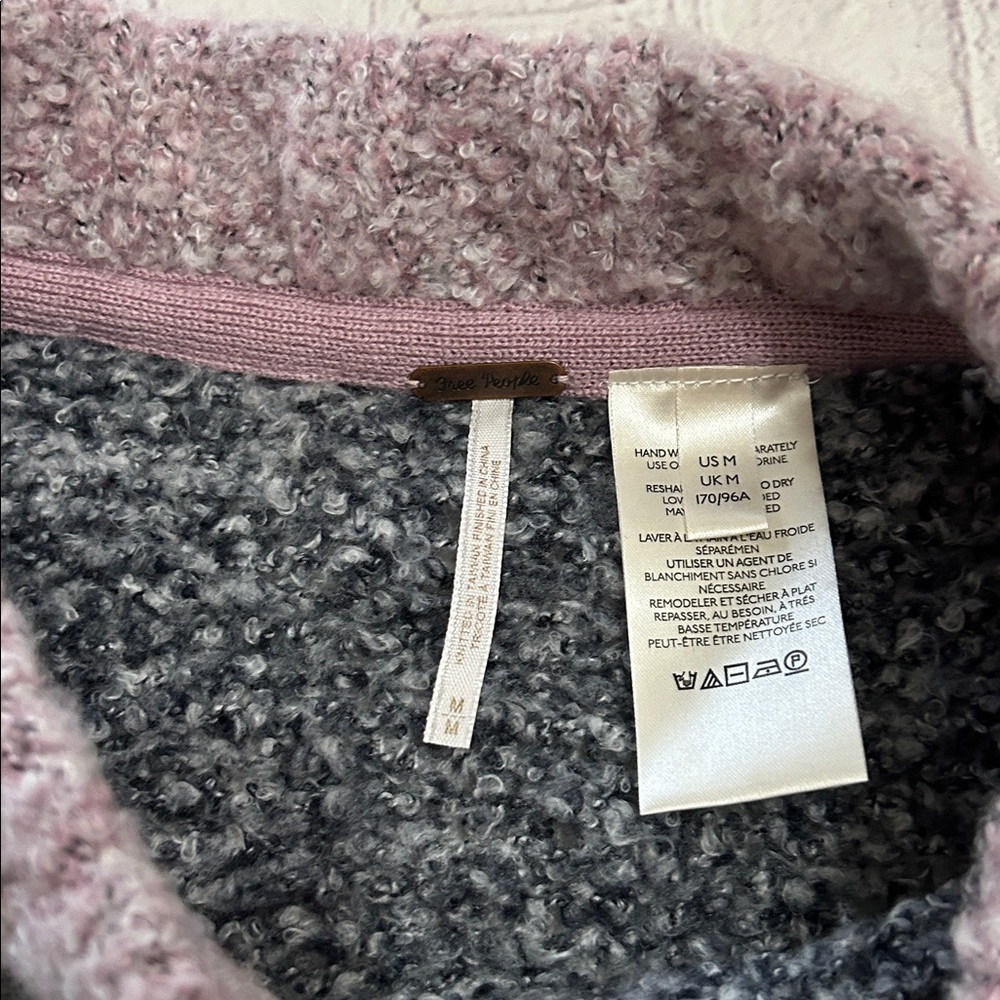 Free People BRB Striped Oversized Cozy Knit Tunic Sweater Side Slits Size Medium - Picture 4 of 9